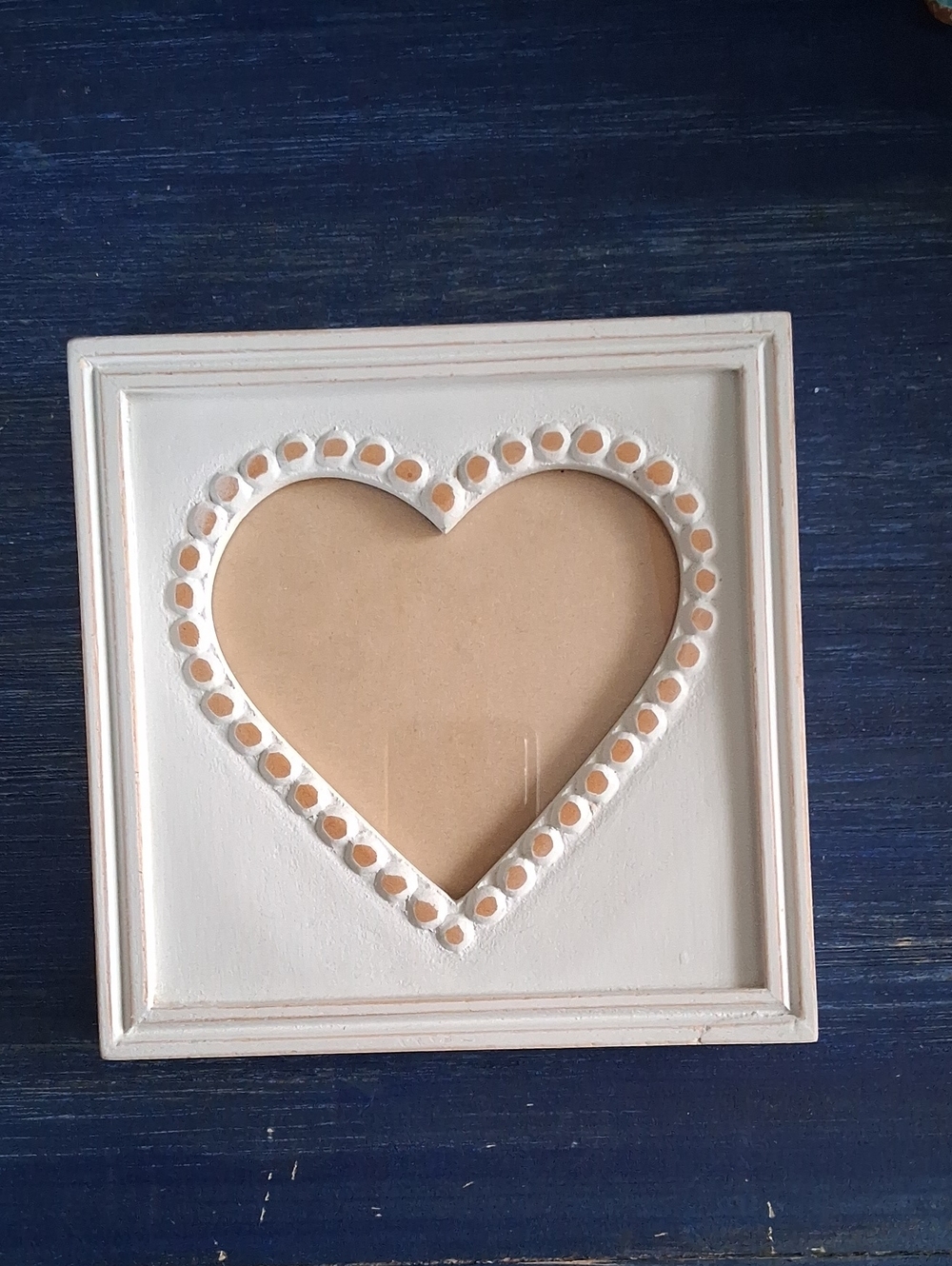 White Heart-Shaped Wooden Photo Frame - Home Accents